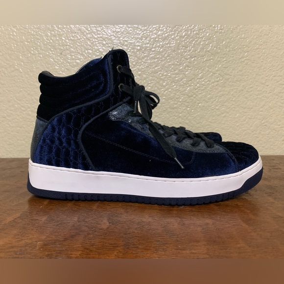 NWOT Zara Man Size 9 Navy Blue Quilted Velvet Snake Print Hi-Top Sneakers - Picture 4 of 15